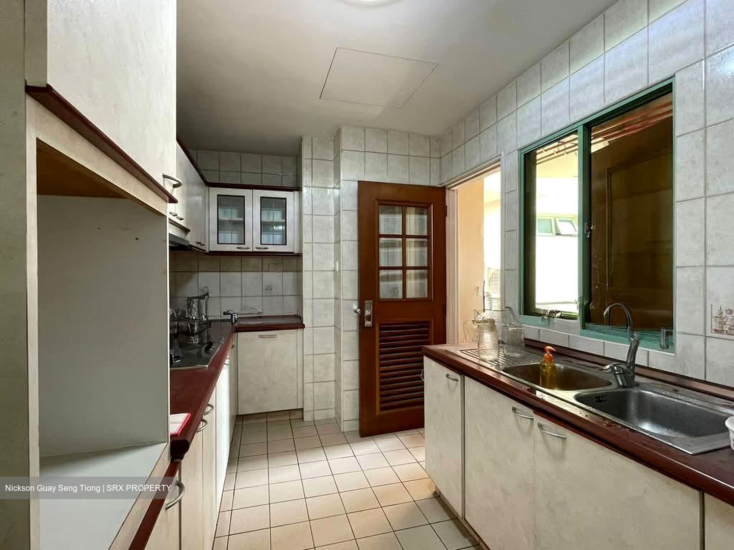 Hillview Park (D23), Condominium #581300611